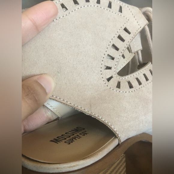 Open toe booties lace up size 8.5 - Picture 12 of 14